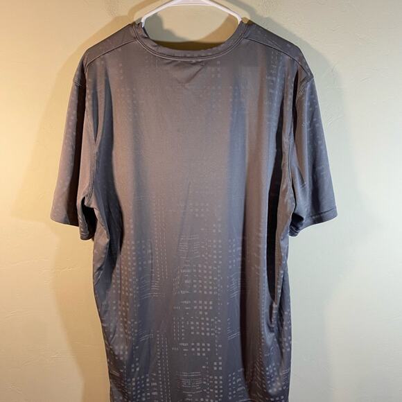 Champion Gray Dri Fit Short Sleeve Tee Shirt Size XL - Picture 10 of 10